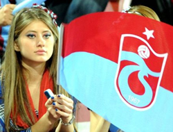 Bayanlar tüm biletleri bitirdi