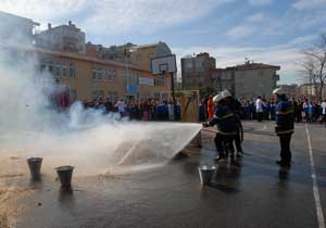 Trabzon'da yangın tatbikatı. 29 Şubat 2008