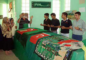 Türbe bekçisi hakkında açılan davada beraat kararı çıktı