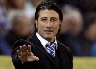 Türklüğünü inkar etti