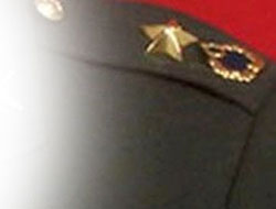 O general gözaltında