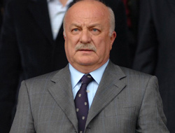 Sadri Şener’e VİP ayıbı !