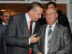 Eski bakan hayatına kaybetti