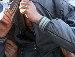 Tablacılar polisi darp etti