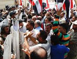 Türk konsolosluğunu bastılar