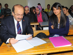 Ücretsiz üniversiteye hazırlık kursu