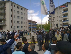 Polis kurşunla şehit edilmiş!