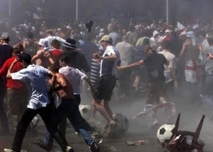 Saha dışı karıştı ! Silahlar konuştu