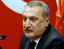 Mehmet Ağar'ı protesto ettiler