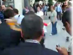 Gökçek'e yumurtalı protesto