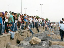 Vatandaşın sahilde ceset merakı !