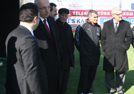 Yönetim: Güneş görevinin başında