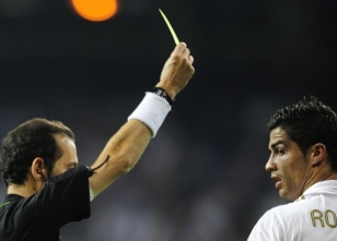 Cüneyt Çakır sahne alıyor