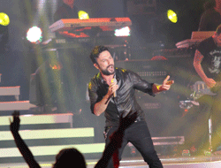 Tarkan Samsun'u salladı