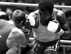 Devrimin yumruğu kalbine yenildi