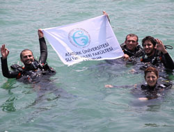 Rizeli Başkan tüple dalış yaptı