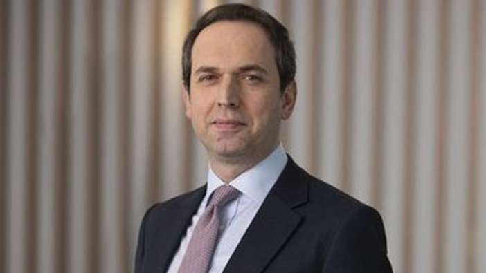 Kabinenin Trabzonlu Enerji ve Tabii Kaynaklar Bakanı Alparslan Bayraktar kimdir?