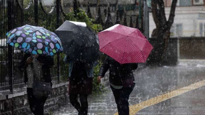 Doğu Karadeniz için kuvvetli sağanak uyarısı!