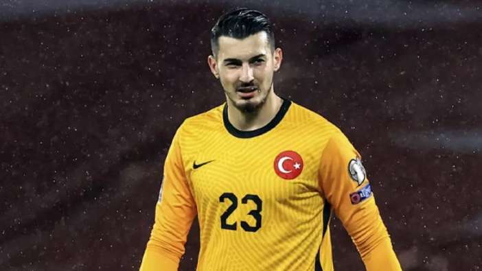 Trabzonspor'un yıldızı milli takımda beğeni topladı