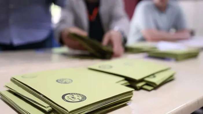 Oy kullanırken fotoğraf çekmek yasak mı? Sosyal medyada paylaşmanın cezası var mı?