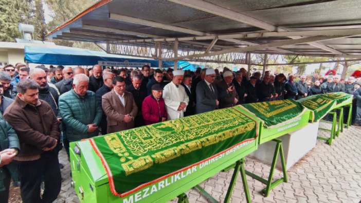 Yangın faciasında hayatlarını kaybetmiştiler: Mert-Duygu Doğan çifti ve 2 çocuğu defnedildi