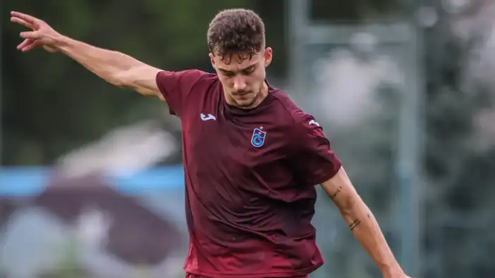 Trabzonspor'da Yıldız isim ile özel görüşme "Sorun ne?"