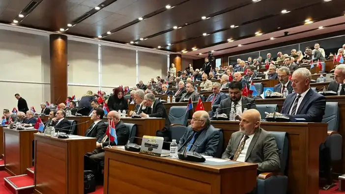 Trabzon Büyükşehir 2 ilçe ile protokol imzaladı: Ortahisar sitem etti