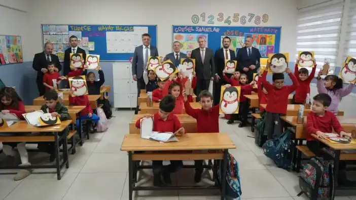 Samsun’da 253 bin öğrenci karne alarak yarıyıl tatiline girdi