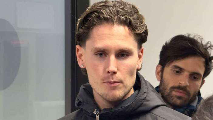 Trabzonspor'da o numaranın yeni sahibi Mathias Lovik