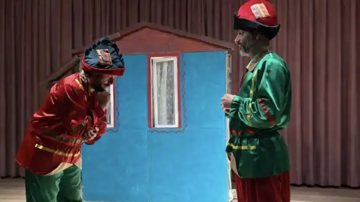 Trabzon Sanat Tiyatrosu yıla “Karagöz’ün Gözü Kara” ile başladı