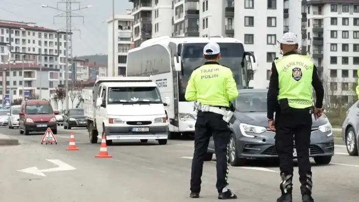 Ordu’da trafik denetimleri: 17 bin araç kontrol edildi
