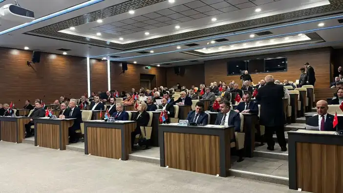 Ortahisar Meclisi’nde “zimmet” iddiası tartışması