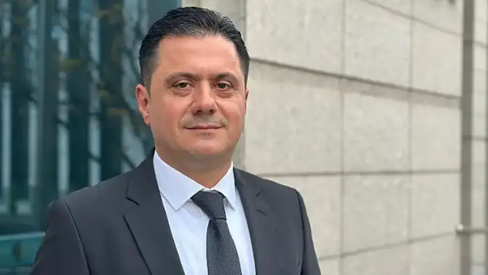 AK Partili Hisoğlu’ndan sert açıklama: “Camiler gönül hanemizdir, siyaset dekoru değil”