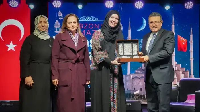 Kanadalı yazar Trabzon’da anlattı: “Müslümanlık bana Allah’tan bir hediye”