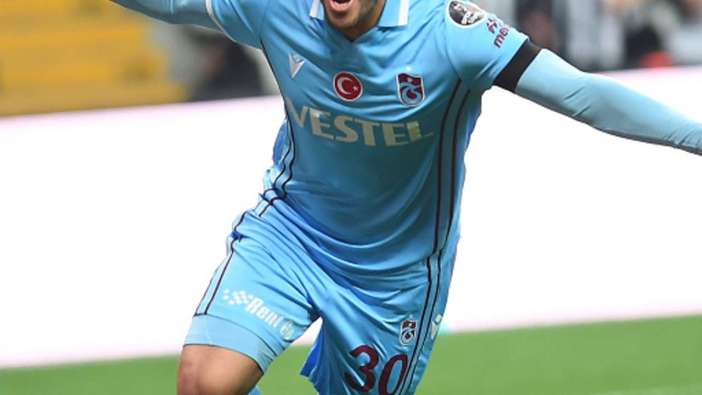 Trabzonspor’un eski futbolcusu ülkesinde gündem oldu! VAR kararı sonrası şok