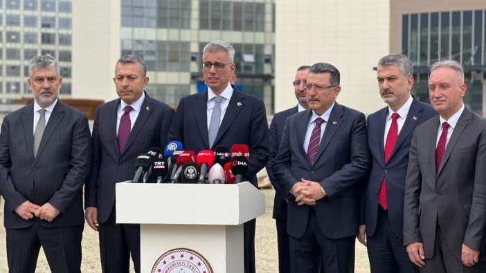 Trabzon Şehir Hastanesi için “kayıyor” iddialarına net yanıt! Bakan yerinde açıkladı