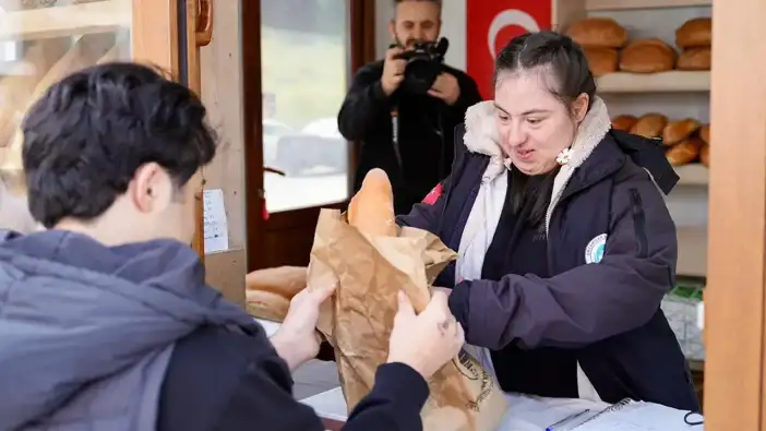 Ortahisar’da anlamlı etkinlik! “Biz de varız” dediler