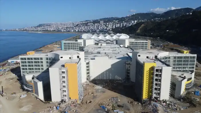 Mustafa Bak’tan şehir hastanesi çıkışı: “Şeffaf olun”