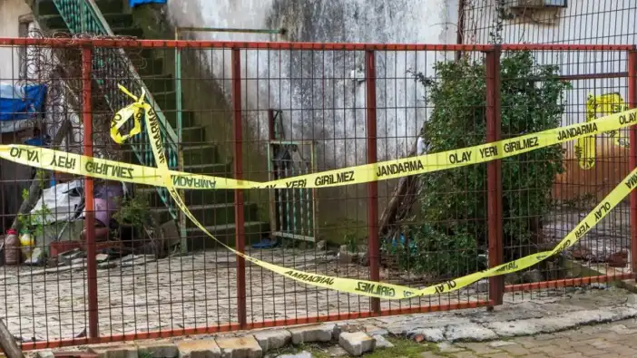 Boşanma aşamasındaki eş dehşet saçtı: Aynı aileden 4 kişiyi öldürdü