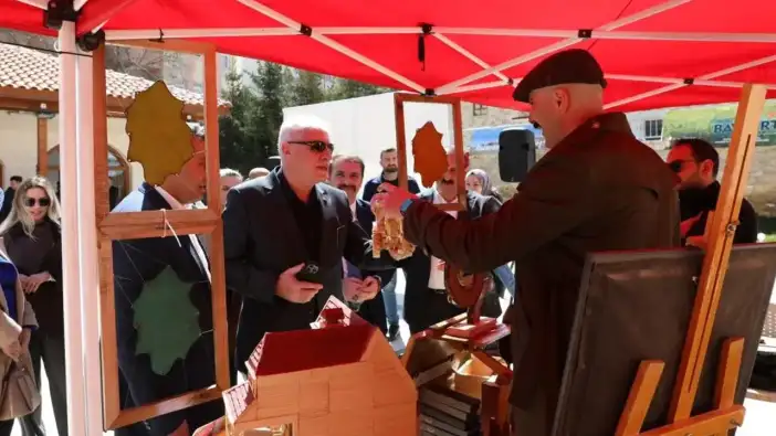 Bayburt’ta Turizm Haftası’na yöresel ürün stantları damga vurdu