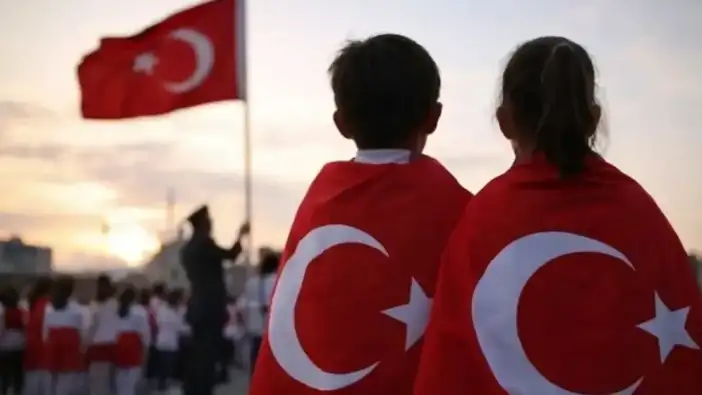 Trabzon’da 23 Nisan etkinliklerine yağış engeli: Programlar ertelendi