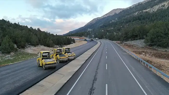 Giresun’da yol çalışmaları sürüyor: Sürücülere uyarı yapıldı