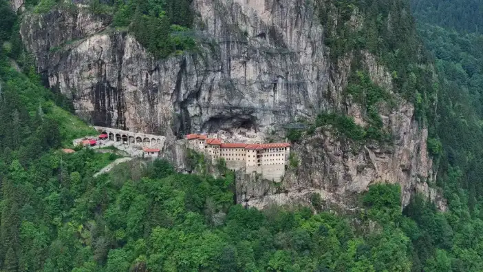 Sümela Manastırı'na gidenlerin en büyük şikayetiydi: İhale yapılacak
