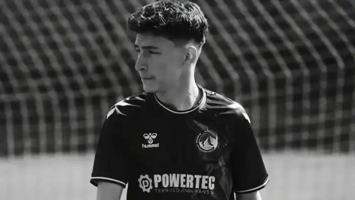 Genç futbolcudan acı haber: Hayatını kaybetti