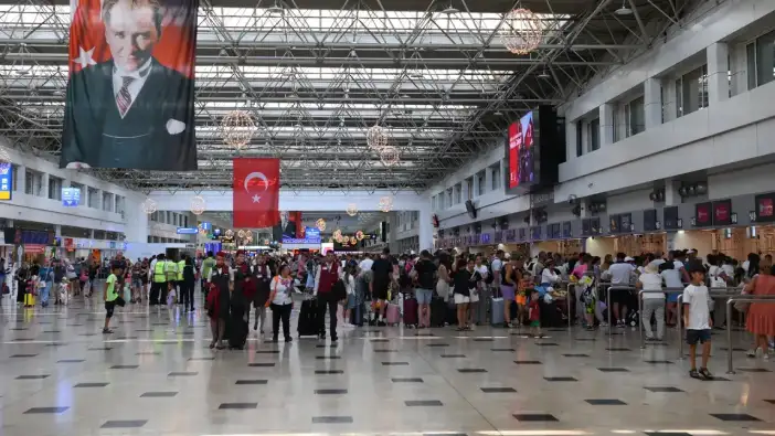 Bakan Uraloğlu duyurdu!  Bayram için 1506 ek uçuş planlandı