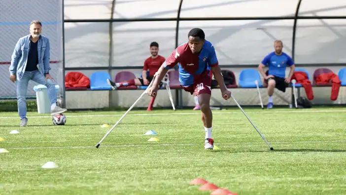 Trafik kazasında bacağını kaybetti! Trabzon’da yeniden hayata tutundu