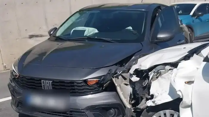 Ordu’da 3 otomobil birbirine girdi! 5 kişi yaralandı