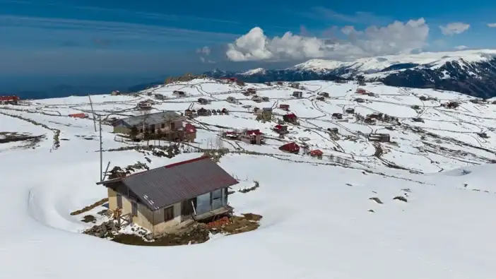 Trabzon'a kar sürprizi! Meteoroloji açıkladı
