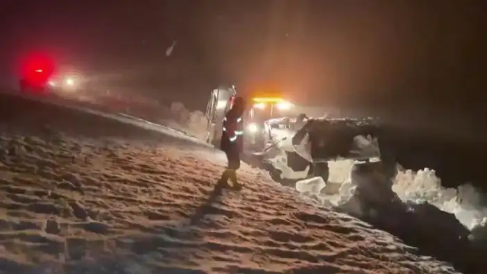 Artvin’de yaylada mahsur kaldılar! Kar ve sis kampçıları esir aldı