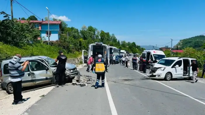 Ordu’da zincirleme kaza: 7 yaralı, 1’inin durumu ağır